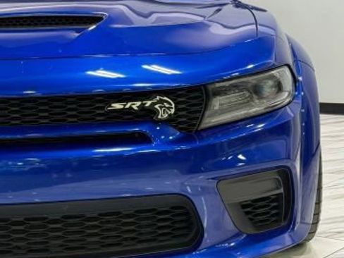 Used 2020 Dodge Charger SRT Hellcat w/ Harman/Kardon Audio Group RWD image 4