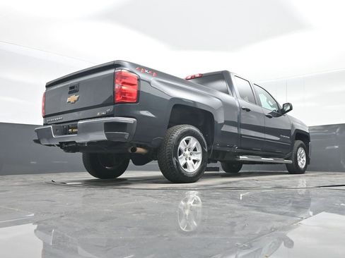 Used 2018 Chevrolet Silverado 1500 LT image 30
