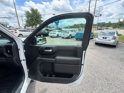 Used 2022 Chevrolet Silverado 1500 W/T RWD image 28
