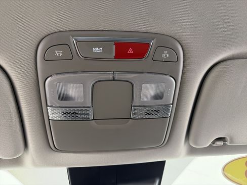 Certified 2023 Kia Telluride LX AWD/4WD image 29