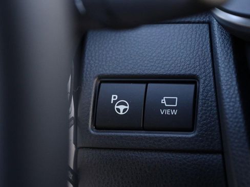 New 2026 Toyota Prius Plug-In Hybrid image 17