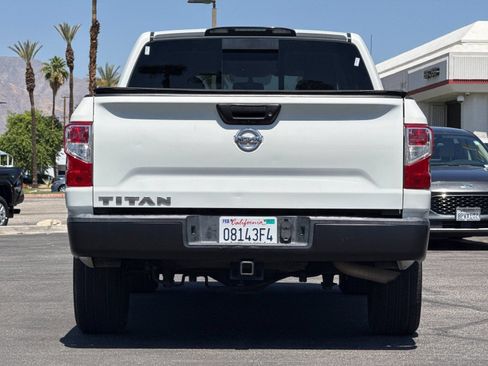 Used 2019 Nissan Titan S w/ S Utility Package RWD image 4