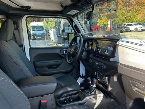New 2026 Jeep Wrangler Sport AWD/4WD image 22
