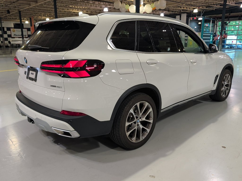 Certified 2026 BMW X5 xDrive40i w/ Climate Comfort Package AWD/4WD image 10