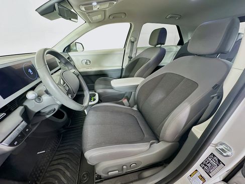 Used 2024 Hyundai Ioniq 5 SEL RWD image 13