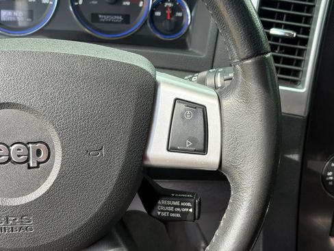 Used 2008 Jeep Grand Cherokee SRT8 w/ SRT Option Group II AWD/4WD image 15