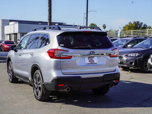 Used 2024 Subaru Ascent Touring image 6