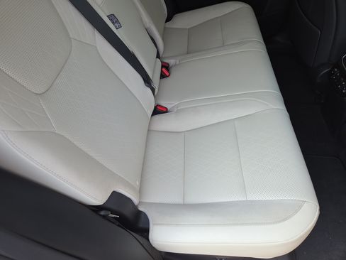 Certified 2023 Lexus RX 350 AWD w/ Accessory Package image 20