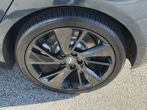 Used 2022 Genesis G70 3.3T w/ Sport Advanced Package image 34