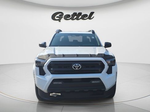 Used 2025 Toyota Tacoma SR5 RWD image 2