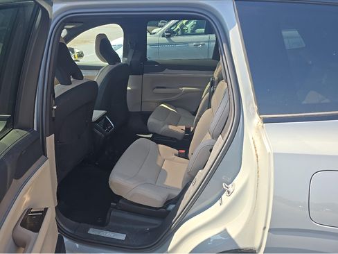 Used 2025 Volvo EX90 Plus AWD/4WD image 7