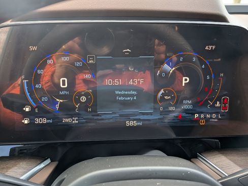 Certified 2025 Chevrolet Tahoe High Country image 24