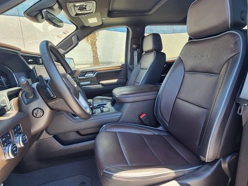 Used 2024 GMC Sierra 1500 Denali w/ Denali Reserve Package image 11