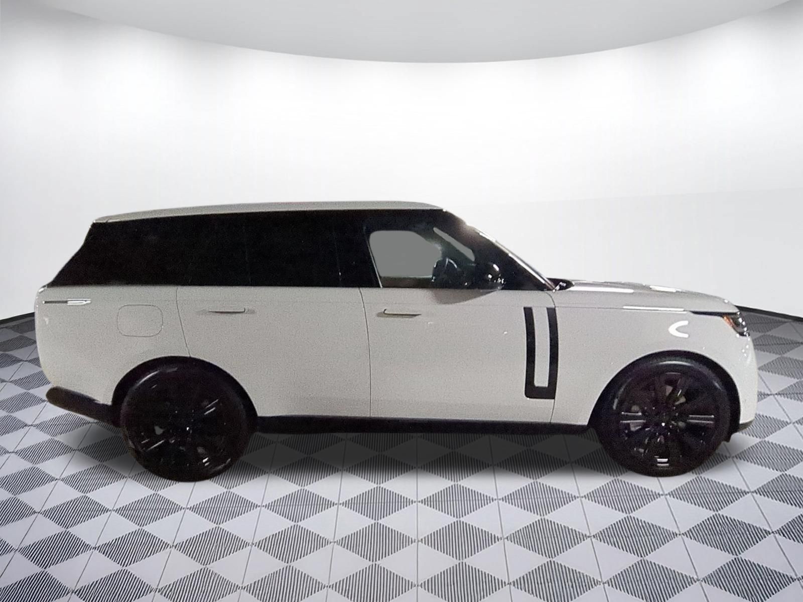 New 2026 Land Rover Range Rover SE AWD/4WD image 6