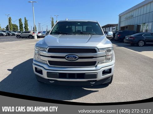 Used 2018 Ford F150 Platinum w/ Equipment Group 701A Luxury AWD/4WD image 2
