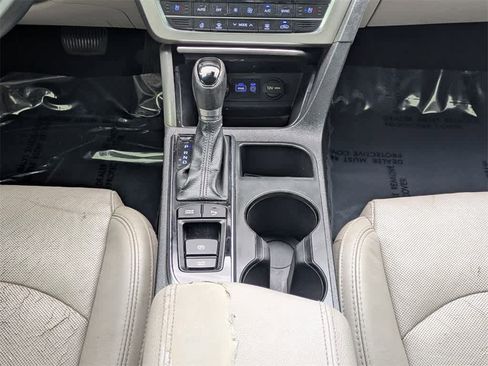 Used 2015 Hyundai Sonata Limited w/ Option Group 06 image 19
