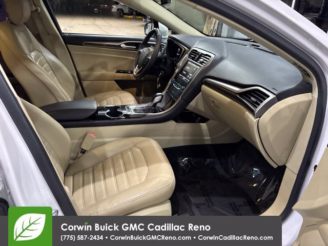 Used 2014 Ford Fusion SE w/ Equipment Group 202A FWD image 15