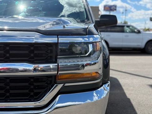 Used 2018 Chevrolet Silverado 1500 LT AWD/4WD image 7