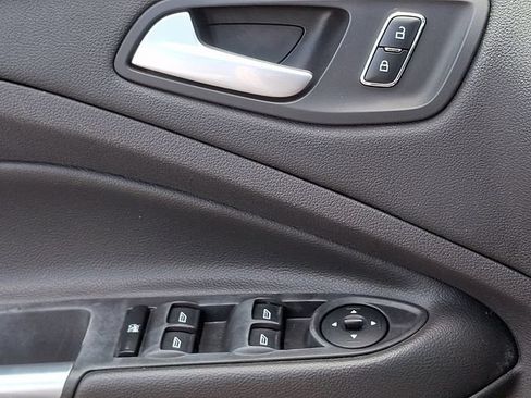 Used 2015 Ford Escape SE AWD/4WD image 20