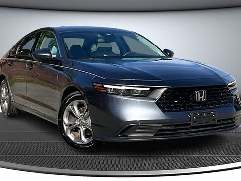 Used 2024 Honda Accord EX image 3