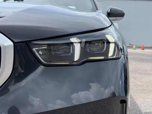 New 2027 BMW 530i w/ Premium Package RWD image 9