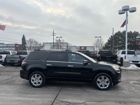 Used 2017 GMC Acadia Limited SLT image 4