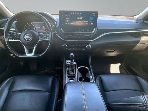 Used 2023 Nissan Altima 2.5 SR AWD/4WD image 7