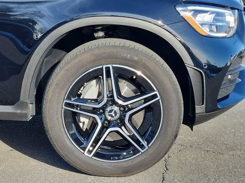 Used 2021 Mercedes-Benz GLC 300 4MATIC image 8