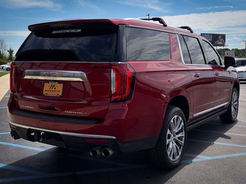 Used 2021 GMC Yukon XL Denali w/ Denali Premium Package AWD/4WD image 41