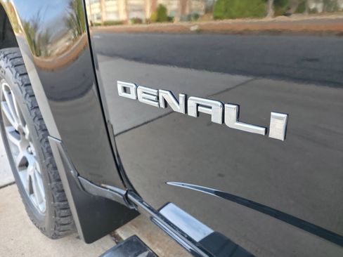 Used 2019 GMC Canyon Denali image 29