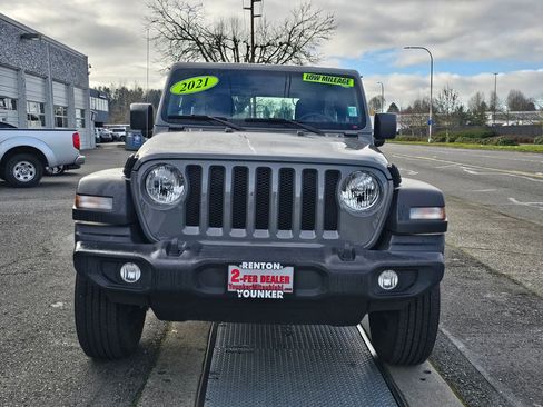 Used 2021 Jeep Wrangler Sport image 2