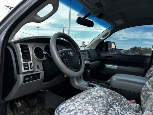 Used 2007 Toyota Tundra SR5 AWD/4WD image 9