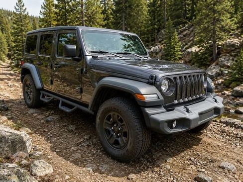 Used 2020 Jeep Wrangler Unlimited Sport AWD/4WD image 1
