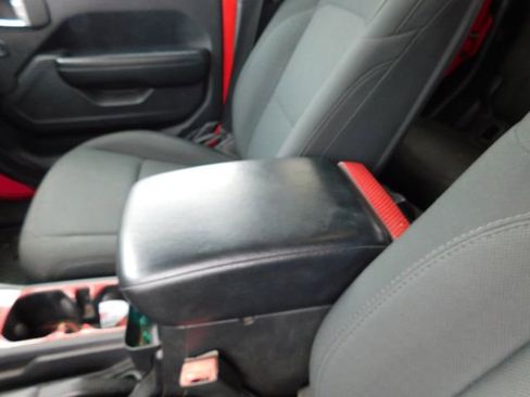 Used 2020 Jeep Gladiator Sport w/ Quick Order Package 24S image 27