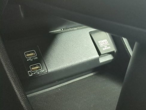 Used 2019 Honda HR-V EX-L image 25