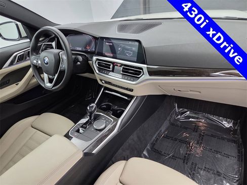 Used 2021 BMW 430i xDrive Coupe w/ Premium Package image 18