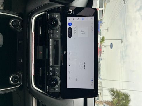 Used 2025 Toyota Grand Highlander FWD image 10