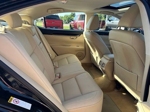 Used 2014 Lexus ES 350 FWD image 6
