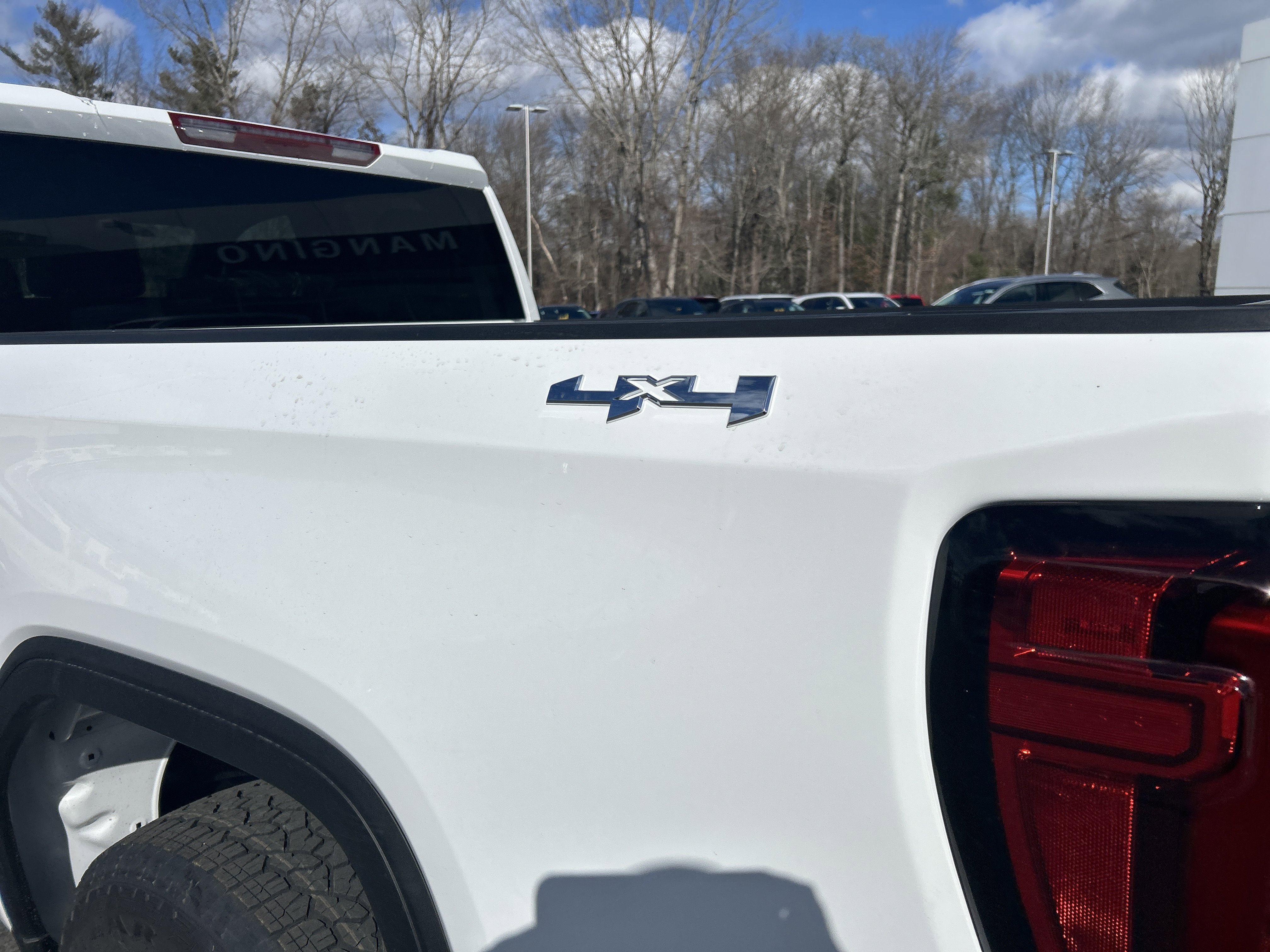 New 2026 GMC Sierra 1500 Elevation AWD/4WD image 7