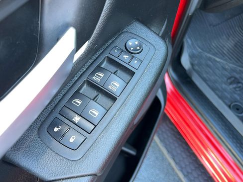 Used 2023 RAM 1500 Big Horn image 15