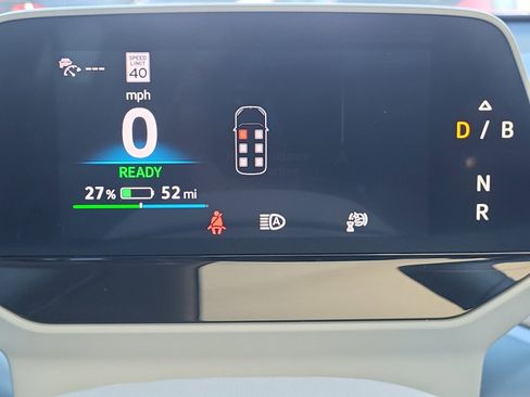 Used 2025 Volkswagen ID. Buzz 1st Edition image 11