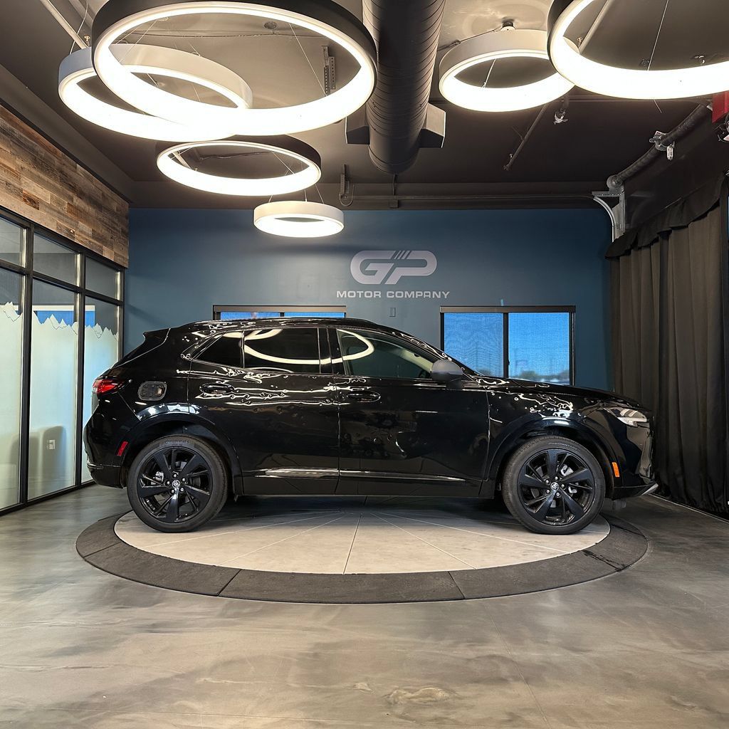 Used 2023 Buick Envision Preferred w/ Sport Touring Package AWD/4WD image 2