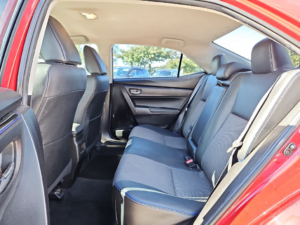 Used 2018 Toyota Corolla SE FWD image 9