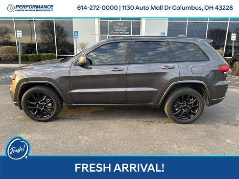 Used 2021 Jeep Grand Cherokee Laredo X image 7