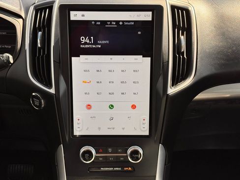 Used 2023 Ford Edge SEL image 21