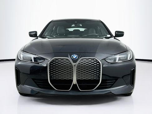 Used 2025 BMW i4 eDrive40 RWD image 2