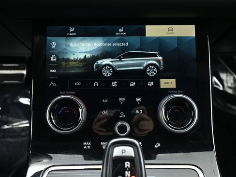 Used 2021 Land Rover Range Rover Evoque R-Dynamic S image 36