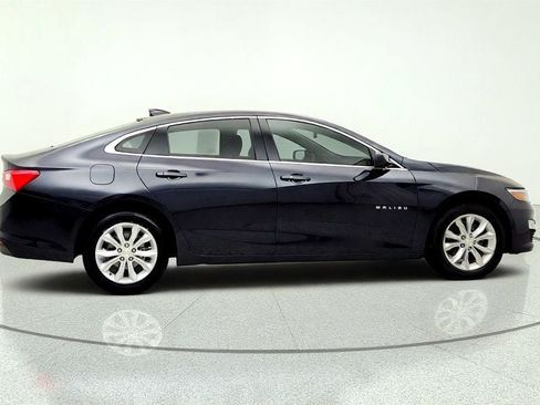 Used 2023 Chevrolet Malibu LT FWD image 4