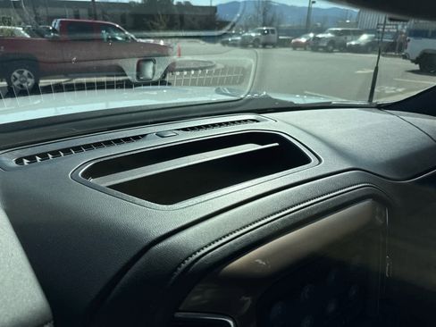 Used 2023 Chevrolet Silverado 3500 High Country w/ Z71 Off-Road Package image 28