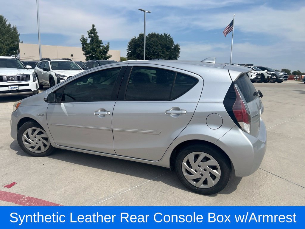 Used 2015 Toyota Prius C Two FWD image 4